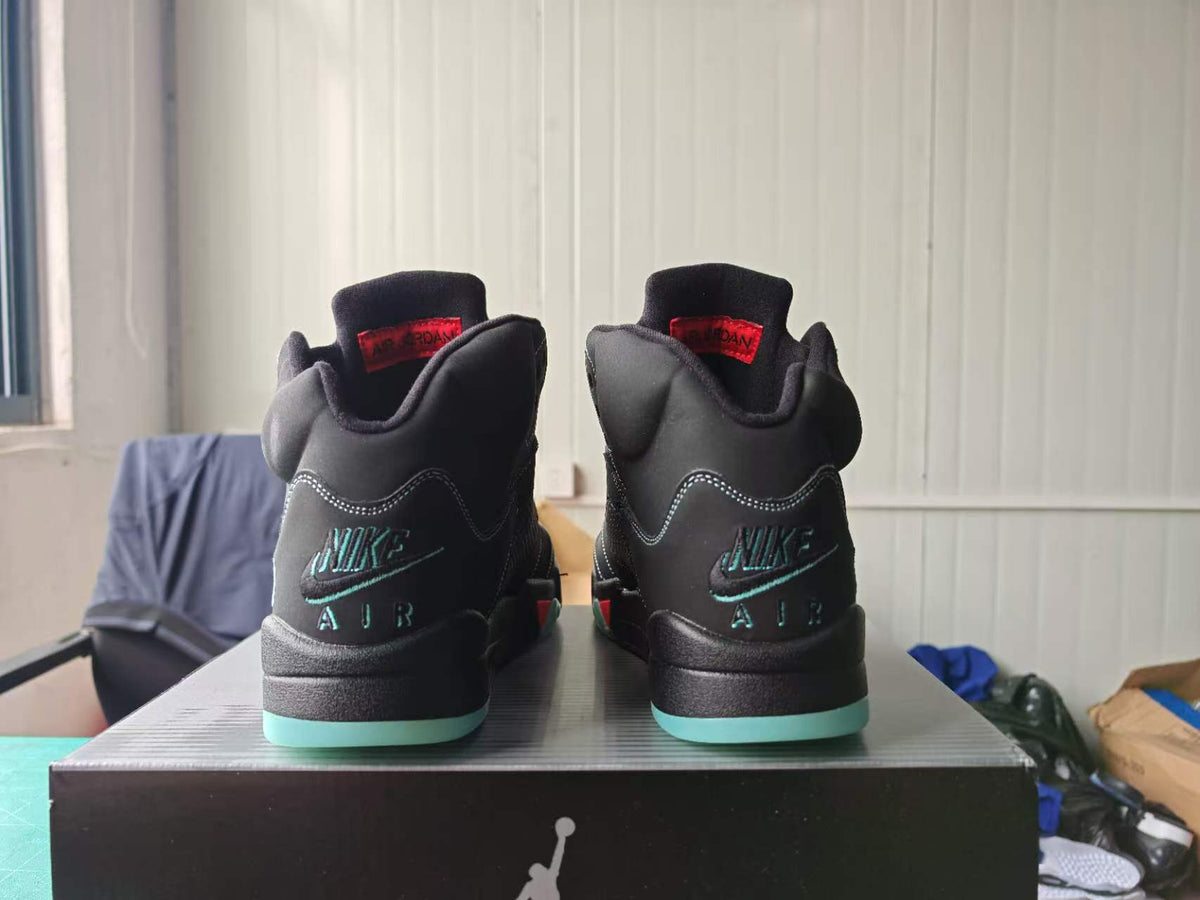 Air Jordan 5 'Halloween' Sneakers | Midnight Marigold