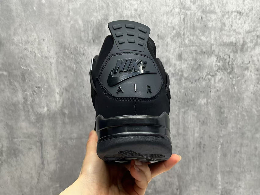 Air Jordan 4 Retro Black Cat | Noir Interval