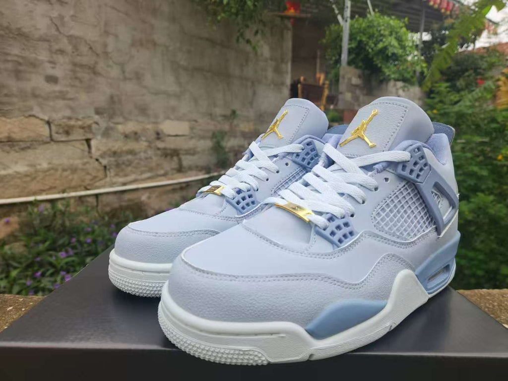 Air Jordan 4 Retro Grey-Blue | Cloudline Sketch