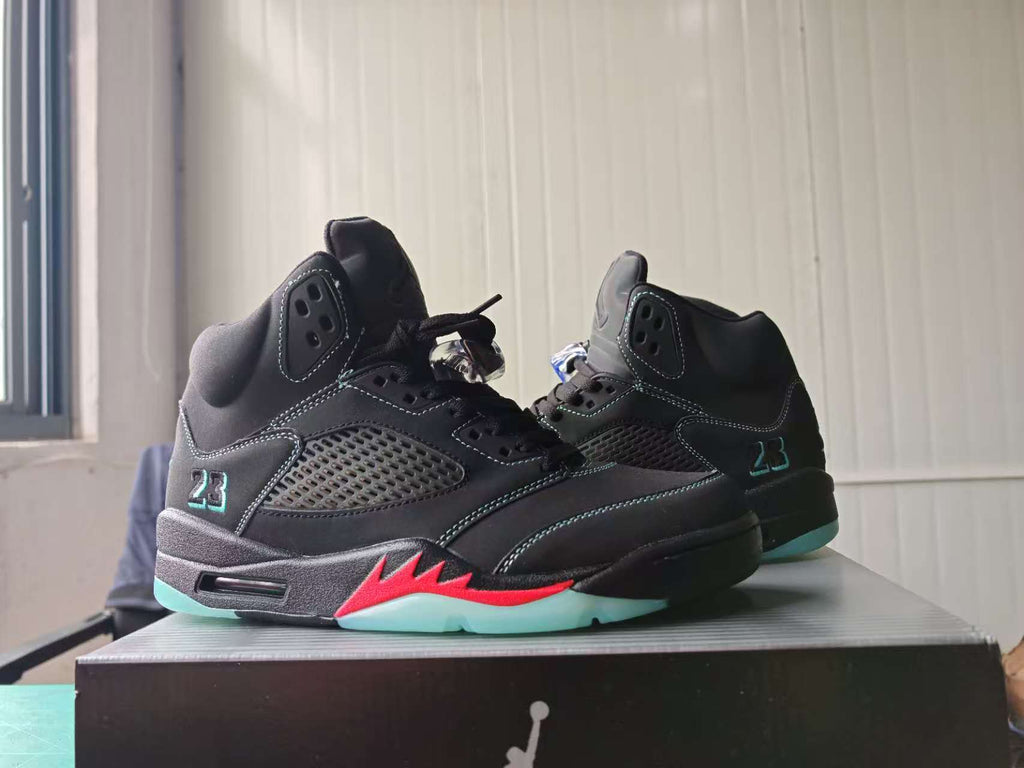 Air Jordan 5 'Halloween' Sneakers | Midnight Marigold