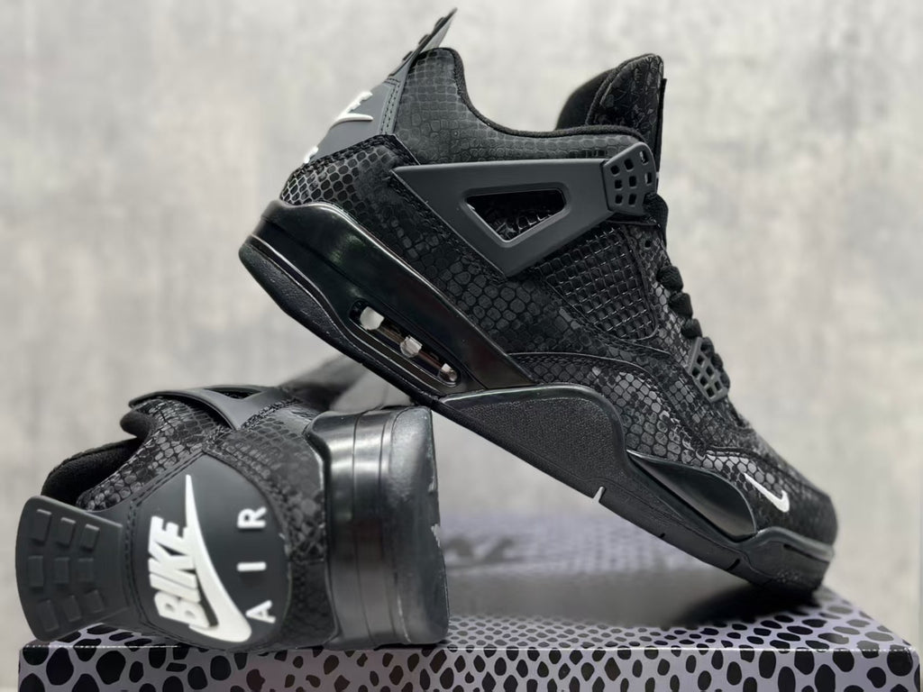 Air Jordan 4 Retro Black Mamba | Quiet Voltage