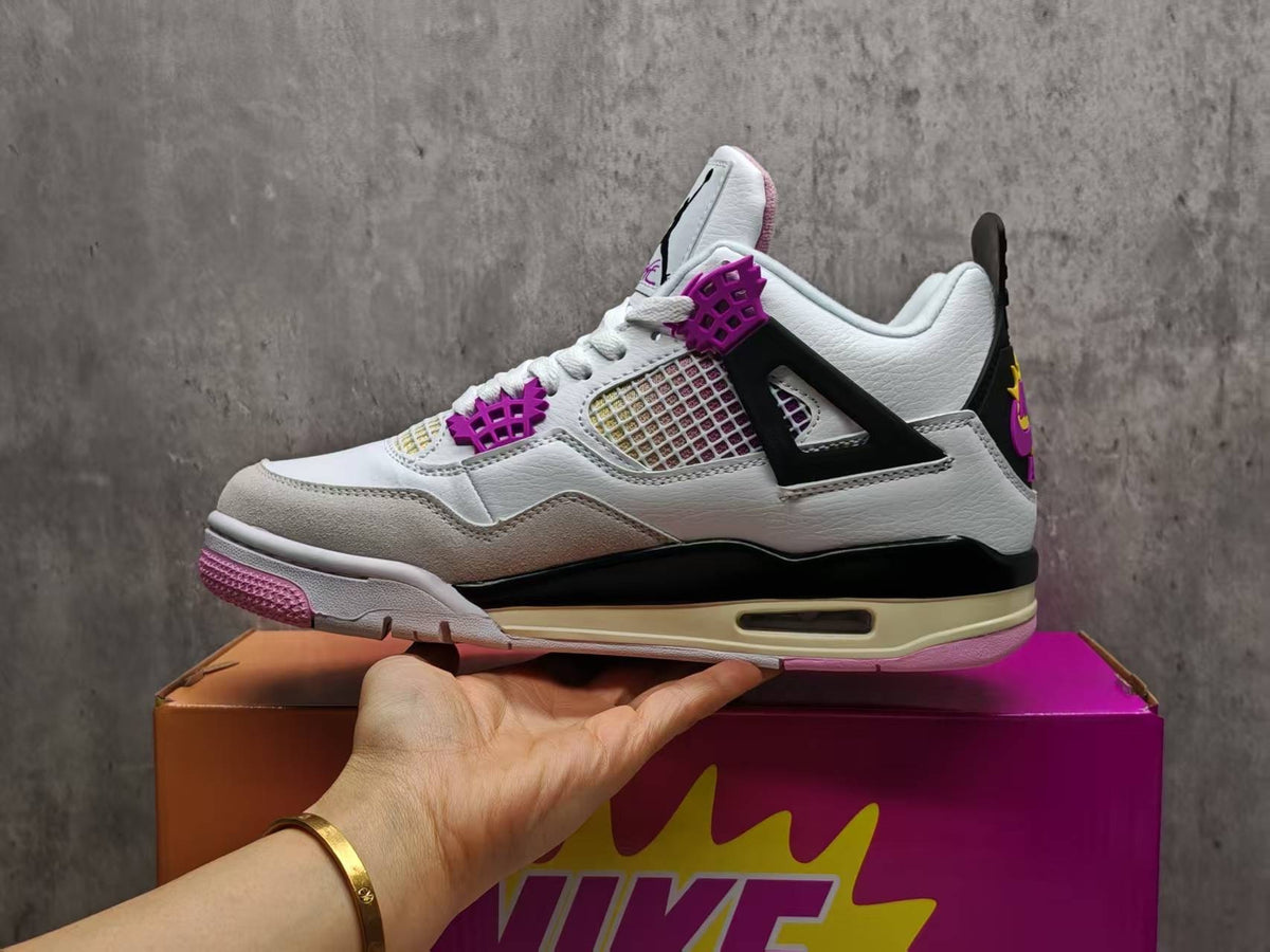 Air Jordan 4 Retro Comic JA1135-100 | Panel Reverie