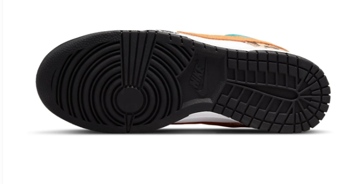 Women's Nike Dunk Low SE 'Safari Mix' | Pattern Atlas | DN3866-100