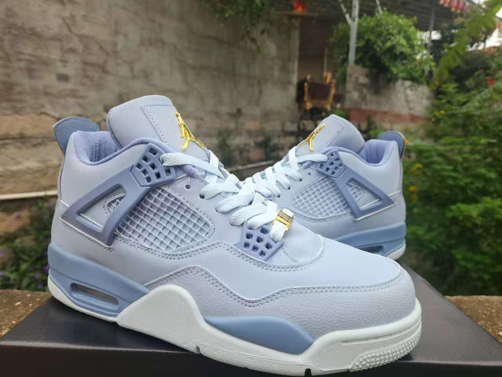 Air Jordan 4 Retro Grey-Blue | Cloudline Sketch